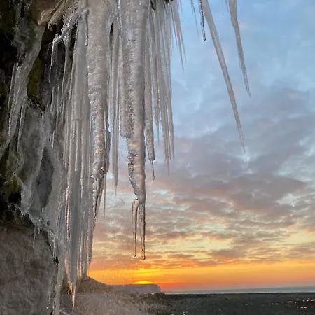 Alpesi faház Les Falaises
